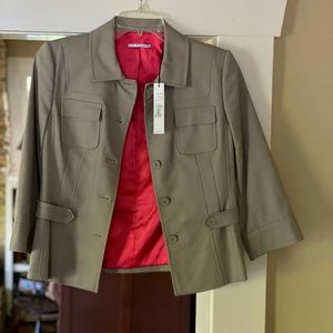 Tahari khaki blazer/jacket - size 4. NWT